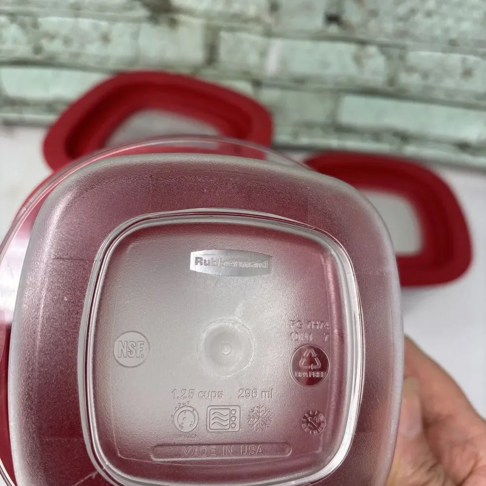 Rubbermaid Premier Storage Containers Red Lids W/ Swirls 2 C & 1.25 C 8 Pieces